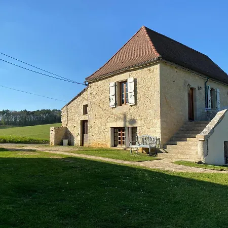 Picturesque Renovated With Pool *