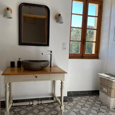Picturesque Renovated With Pool Villa *