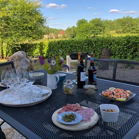 Villa Picturesque Renovated With Pool *