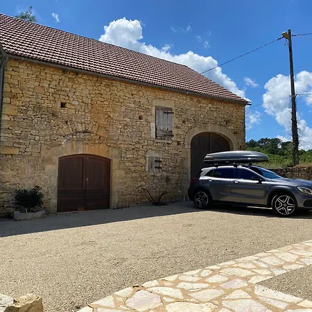 Picturesque Renovated With Pool Villa *