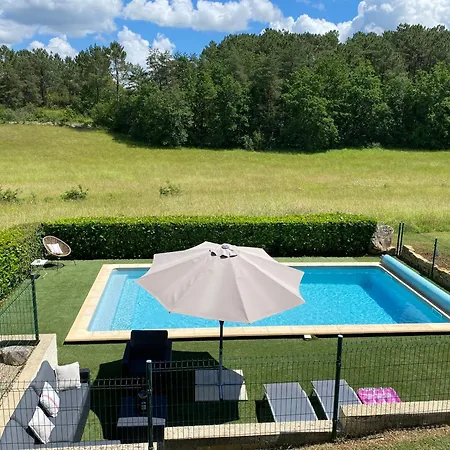 Villa Picturesque Renovated With Pool Les Junies