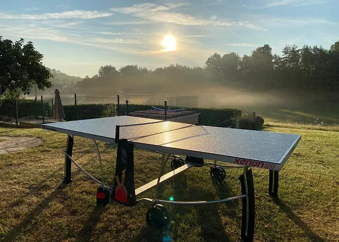 Picturesque Renovated With Pool Les Junies