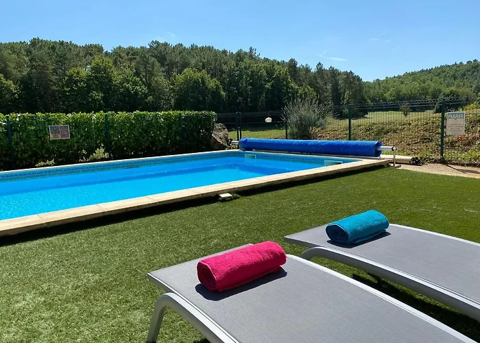 Picturesque Renovated With Pool * Les Junies